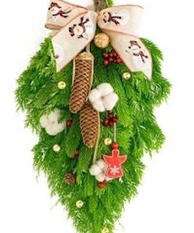 中日文化センター・クリスマススワッグ